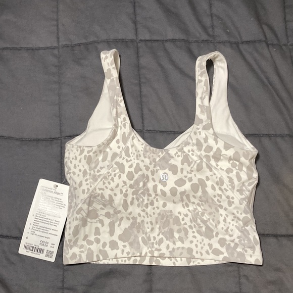 NWT Lululemon Align Crop Tank with Built Bra - Cheetah Camo White - Size 6 and 8 - Picture 5 of 9